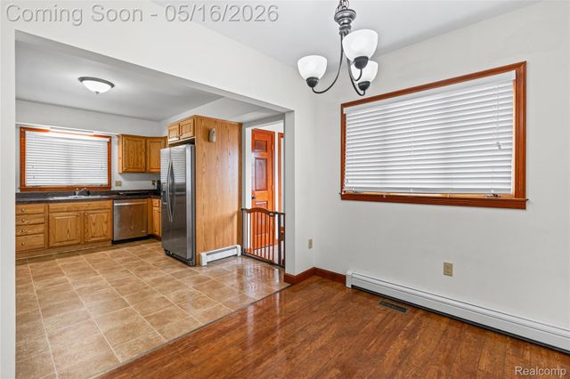 6383 Lapeer Road, Burton, MI 48509