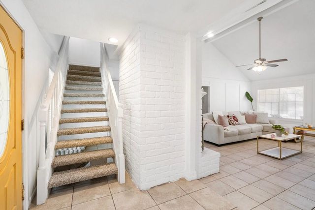 2214 Deer Valley Drive, Spring, TX 77373