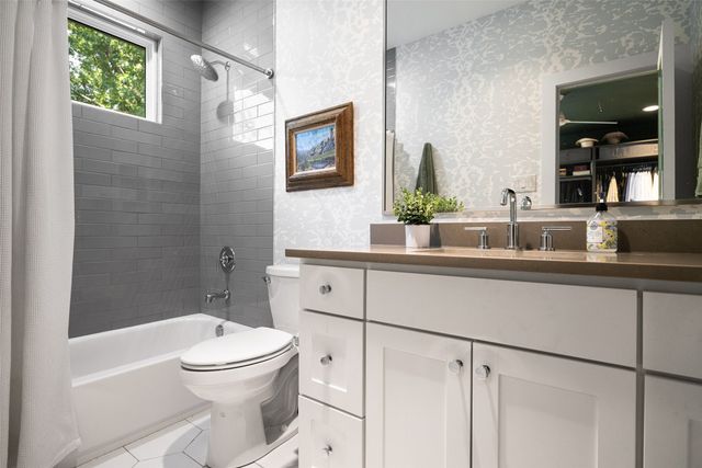 5622 Matalee Avenue, Dallas, TX 75206