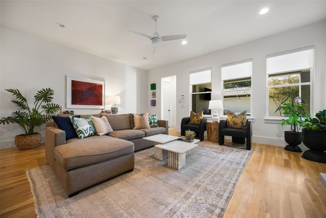 5622 Matalee Avenue, Dallas, TX 75206