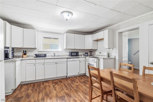 1476 Kracker Street NW, Massillon, OH 44646