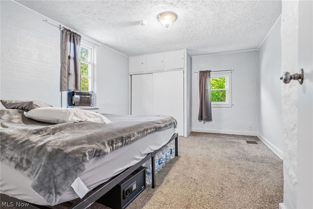 1476 Kracker Street NW, Massillon, OH 44646
