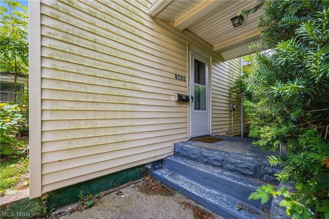 1476 Kracker Street NW, Massillon, OH 44646