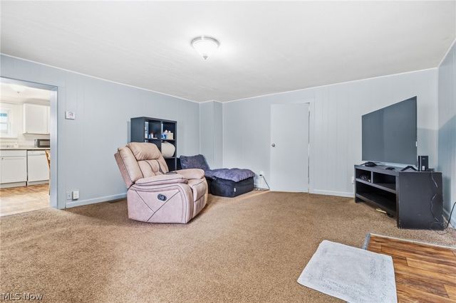 1476 Kracker Street NW, Massillon, OH 44646