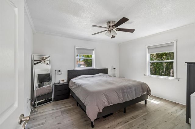 1904 W MEADOWBROOK AVENUE, Tampa, FL 33612