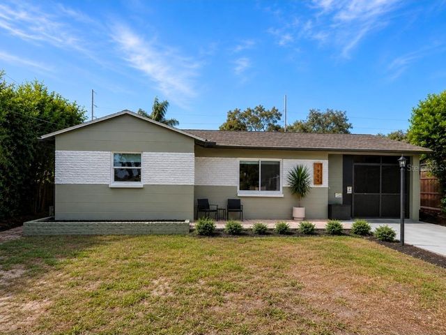 1904 W MEADOWBROOK AVENUE, Tampa, FL 33612
