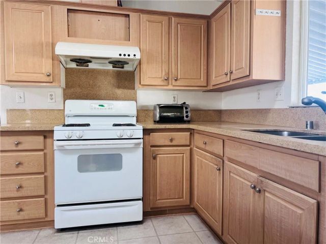 1560 S Otterbein 124, Rowland Heights, CA 91748