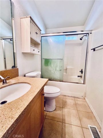 1560 S Otterbein 124, Rowland Heights, CA 91748