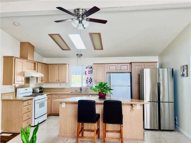 1560 S Otterbein 124, Rowland Heights, CA 91748