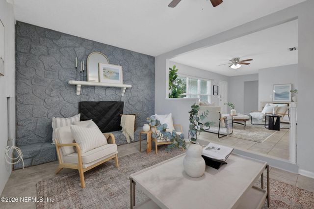 42 DOLPHIN Boulevard, Ponte Vedra Beach, FL 32082