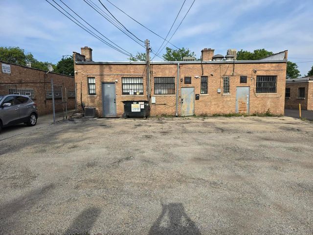 6316 N Cicero Avenue, Chicago, IL 60646