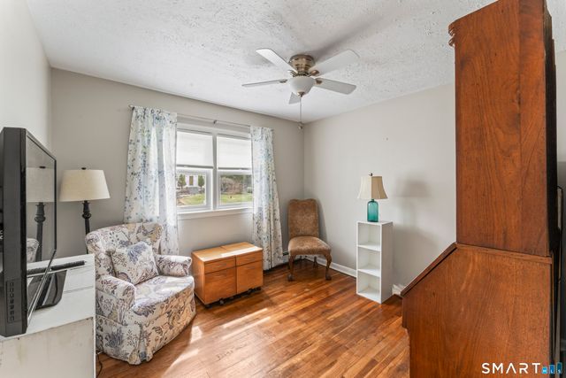 1244 Long Hill Road, Cheshire, CT 06410