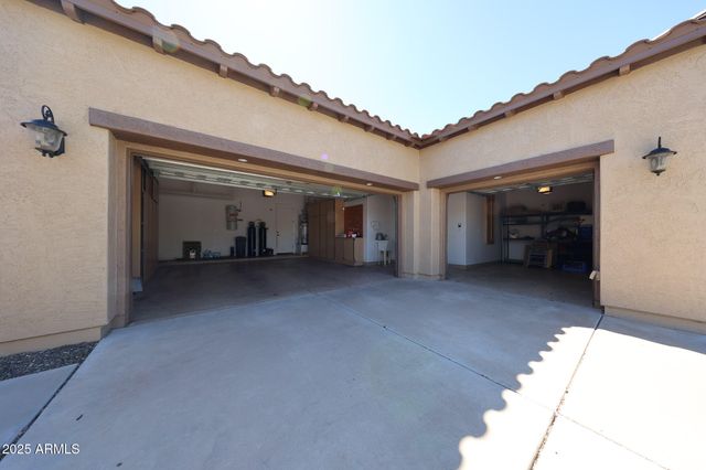 12439 W YELLOW BIRD Lane, Peoria, AZ 85383