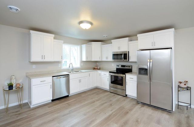 703 & 705 10th Avenue N, Fargo, ND 58102