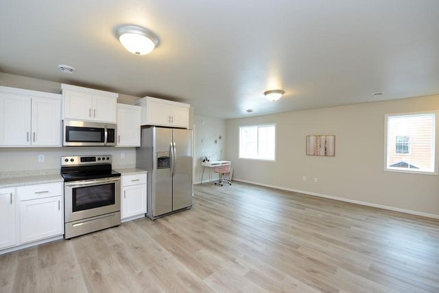 703 & 705 10th Avenue N, Fargo, ND 58102