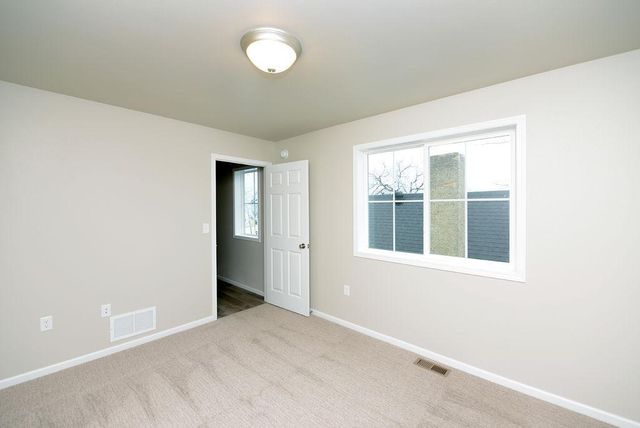 703 & 705 10th Avenue N, Fargo, ND 58102