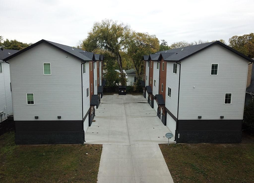 703 & 705 10th Avenue N, Fargo, ND 58102