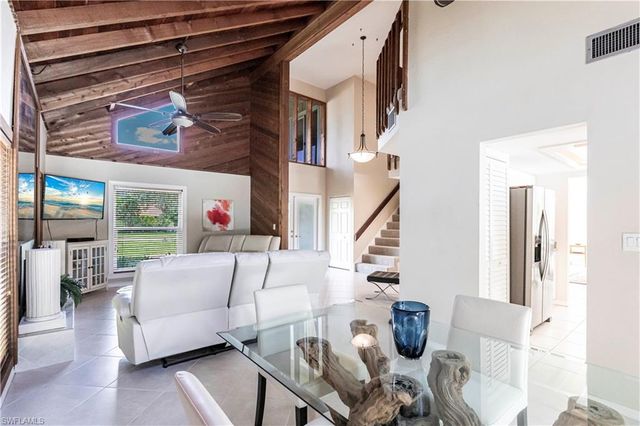 183 Old Tamiami TRL, Naples, FL 34110