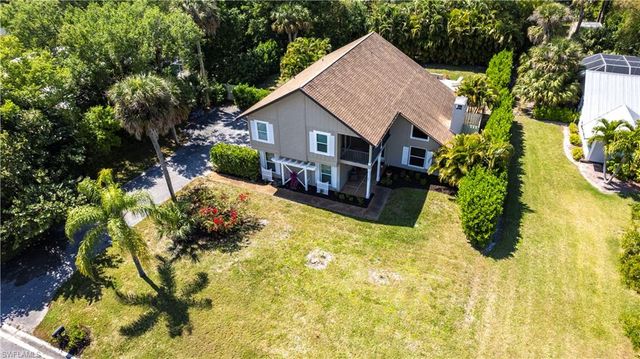 183 Old Tamiami TRL, Naples, FL 34110