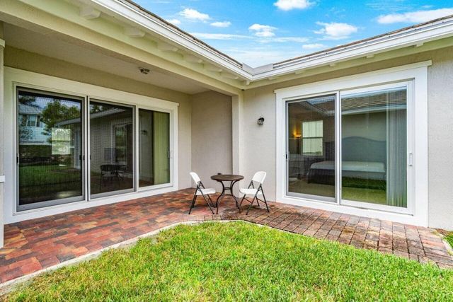 1131 N Prescott Drive, Jupiter, FL 33458