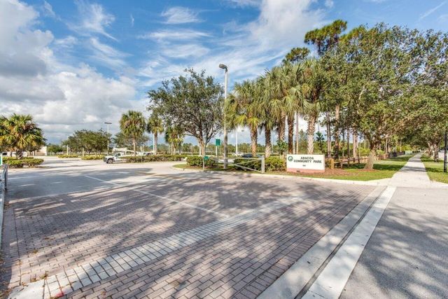 1131 N Prescott Drive, Jupiter, FL 33458