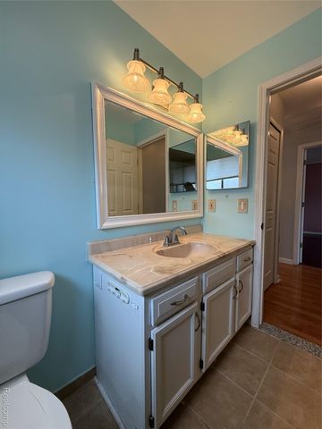 5561 Mansfield Avenue, Sterling Heights, MI 48310