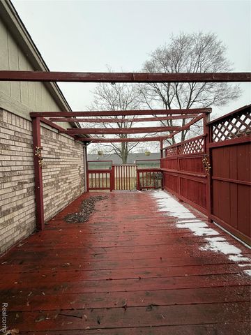 5561 Mansfield Avenue, Sterling Heights, MI 48310