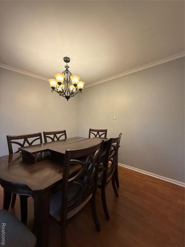 5561 Mansfield Avenue, Sterling Heights, MI 48310