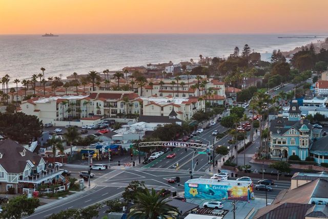 318 Chinquapin Avenue, Carlsbad, CA 92008