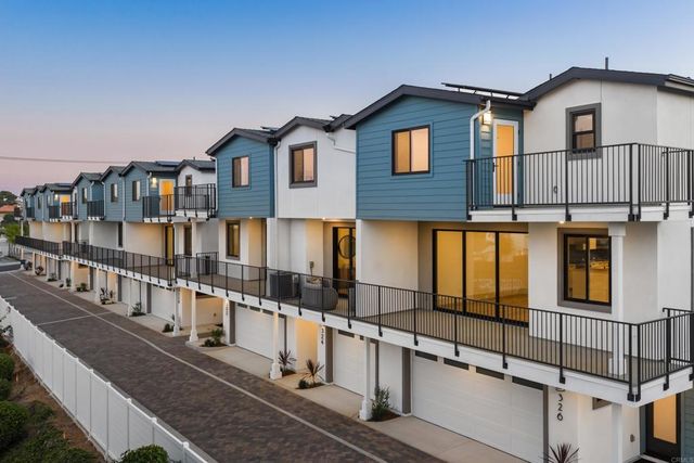 318 Chinquapin Avenue, Carlsbad, CA 92008