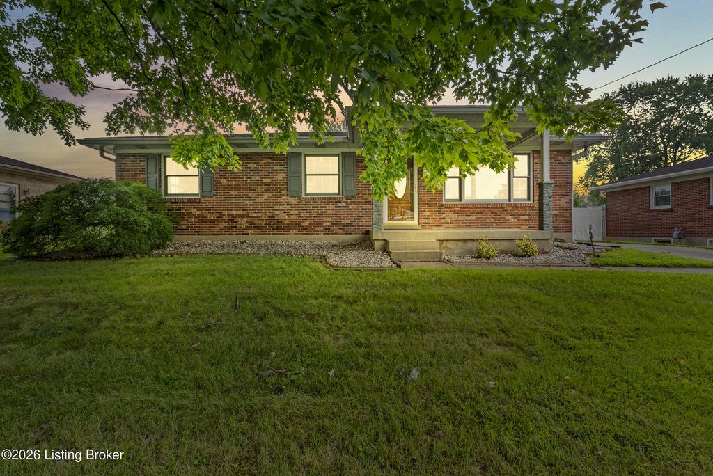 2507 Mavis Ct, Louisville, KY 40216