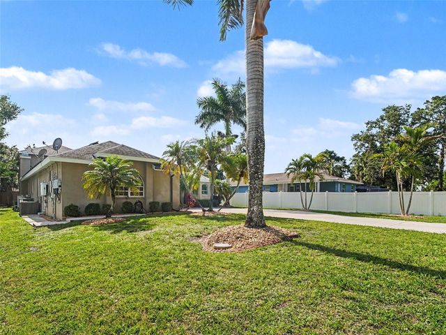 1811 80TH AVENUE E, Parrish, FL 34219