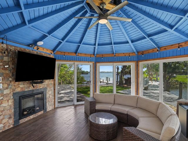 1811 80TH AVENUE E, Parrish, FL 34219