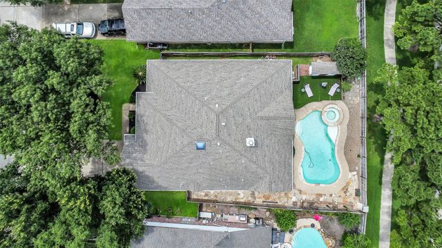 11219 Timbercreek Falls Drive, Houston, TX 77095