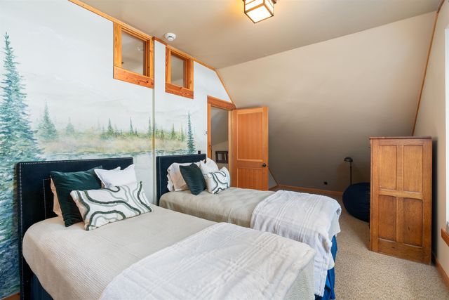 100 Bob Watson, Truckee, CA 96161