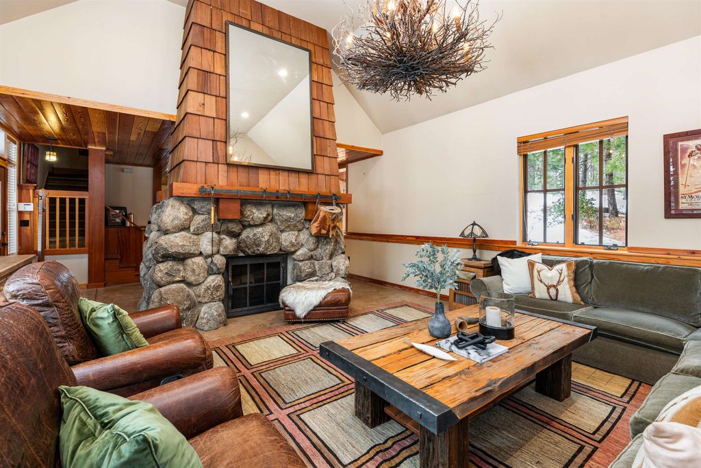 100 Bob Watson, Truckee, CA 96161