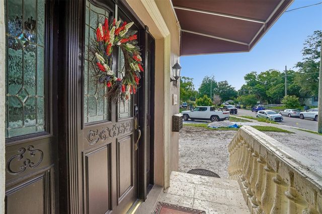 1204 E PARK CIRCLE, Tampa, FL 33604