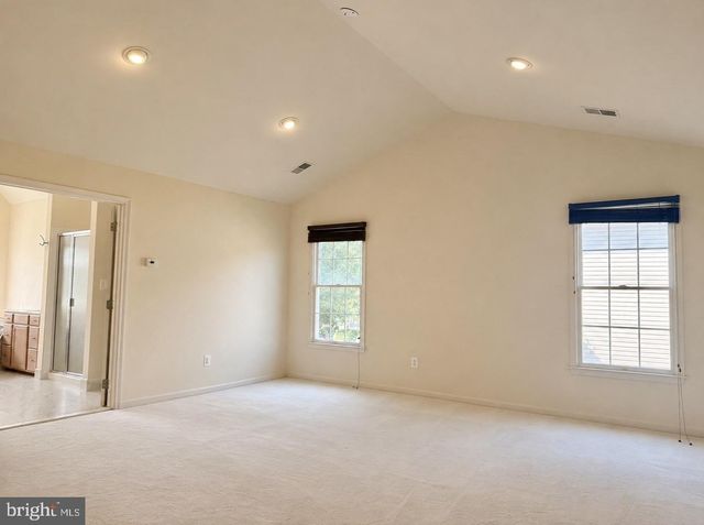 43520 LUCKETTS BRIDGE CIR, Ashburn, VA 20148
