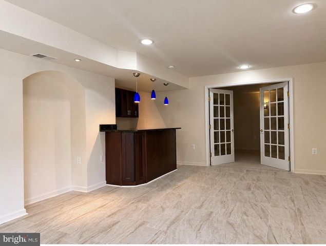 43520 LUCKETTS BRIDGE CIR, Ashburn, VA 20148