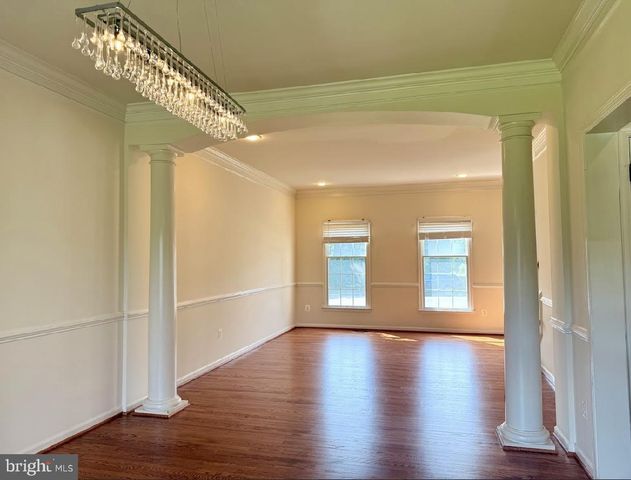 43520 LUCKETTS BRIDGE CIR, Ashburn, VA 20148