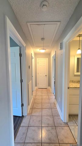 10052 Mint Dr, Baton Rouge, LA 70809