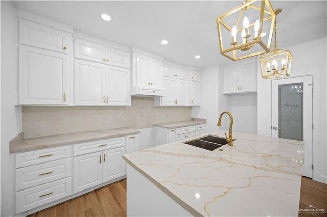 556 Demi Street, Edinburg, TX 78542