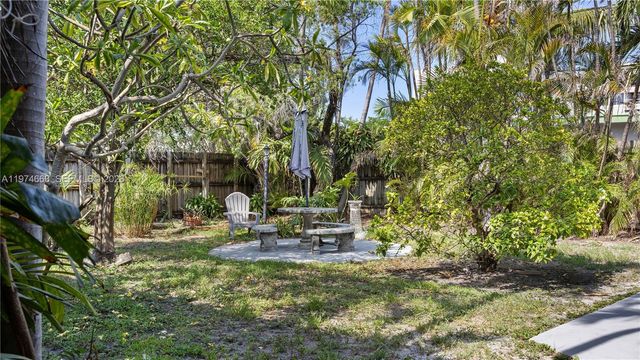 400 SE 31st St 4, Fort Lauderdale, FL 33316