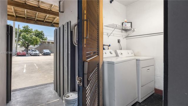 400 SE 31st St 4, Fort Lauderdale, FL 33316