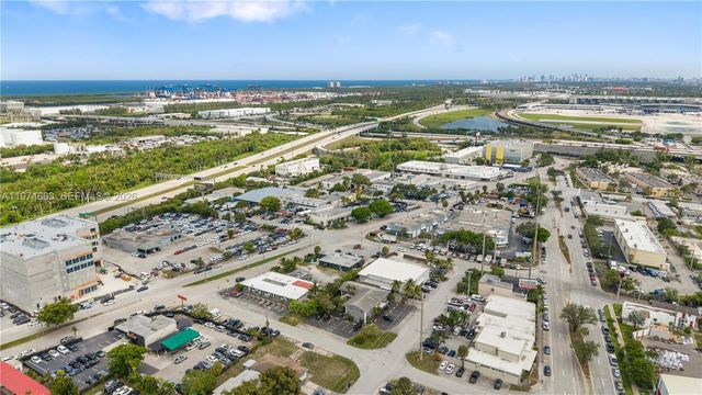 400 SE 31st St 4, Fort Lauderdale, FL 33316