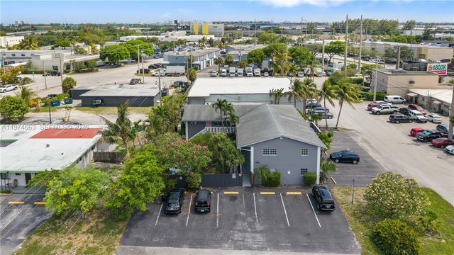 400 SE 31st St 4, Fort Lauderdale, FL 33316