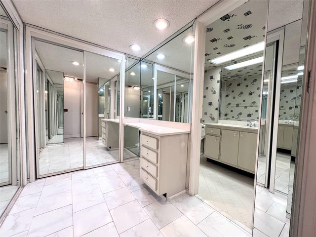 800 Cypress Grove Dr 106, Pompano Beach, FL 33069