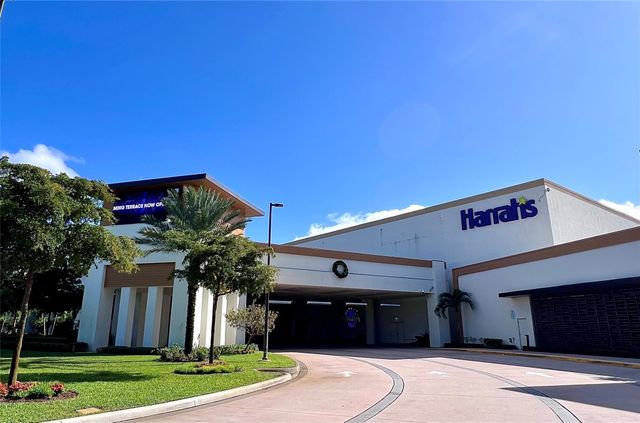 800 Cypress Grove Dr 106, Pompano Beach, FL 33069