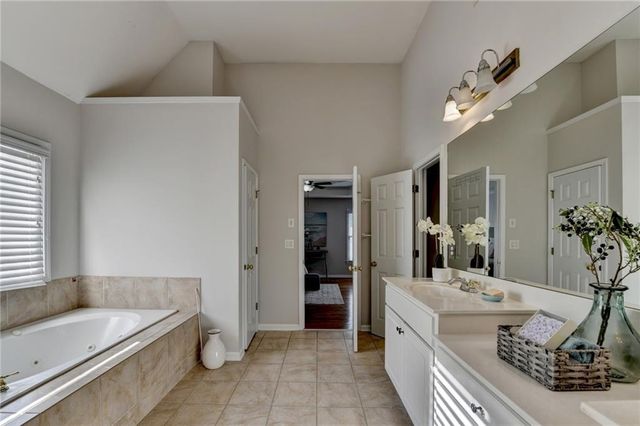 1400 Cresthaven lane, Lawrenceville, GA 30043