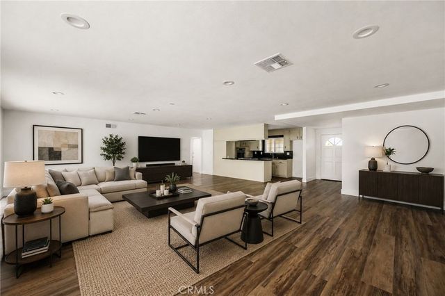 1021 S Hilda, Anaheim, CA 92806